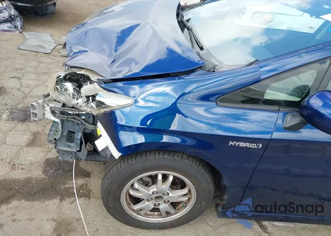 2011 Toyota Prius Three from USA, damaged, VIN JTDKN3DU6B5373980